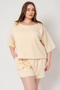 Plus Size Fringe Lounge Set – Relaxed Sweatshirt & Shorts