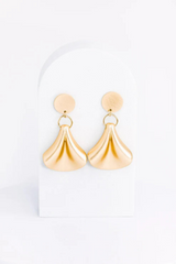 Metallic Fan Drop Earrings – Stylish Gold Earrings